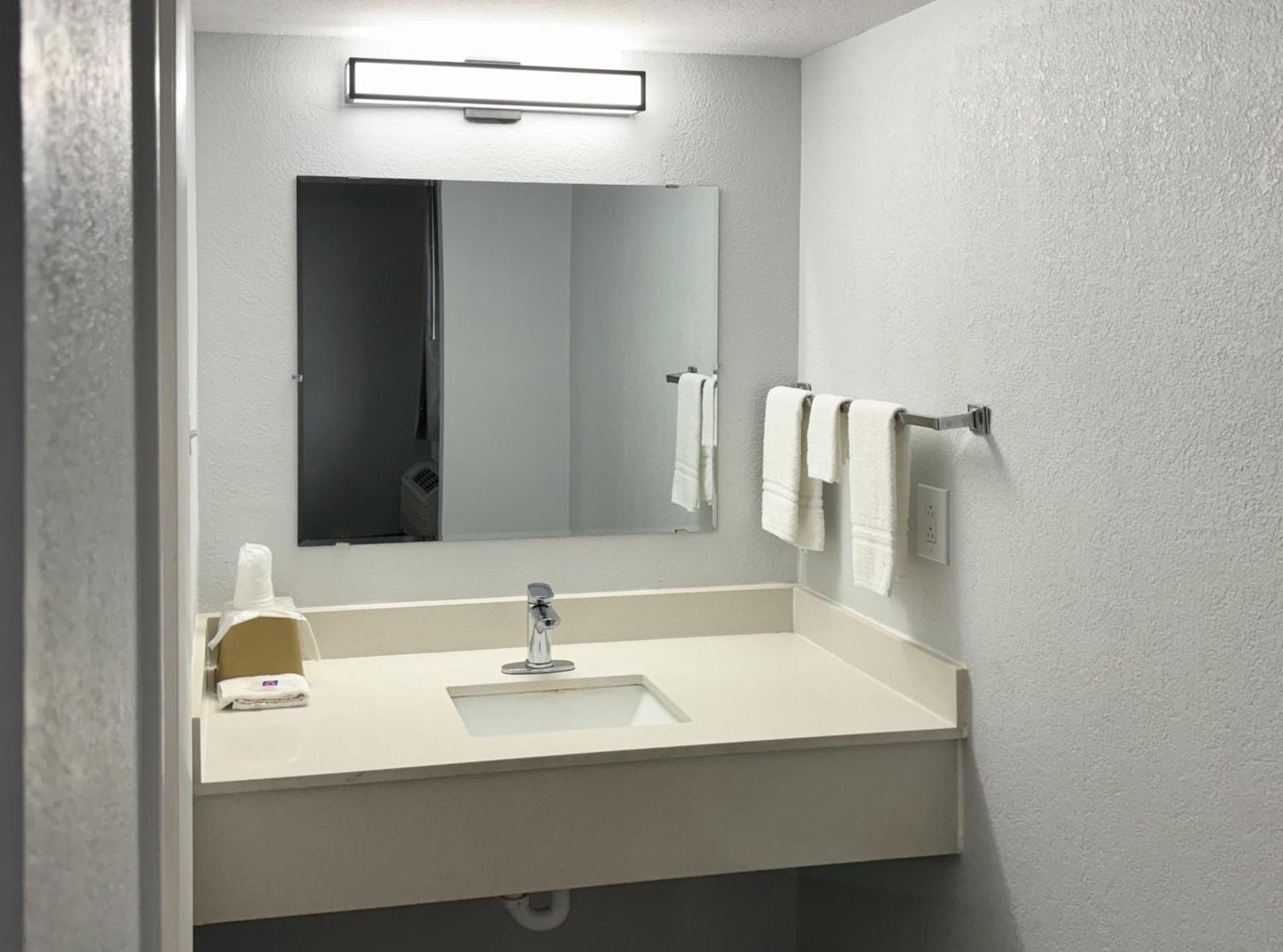 Motel 6 Huntsville Al University Dr. Kültér fotó