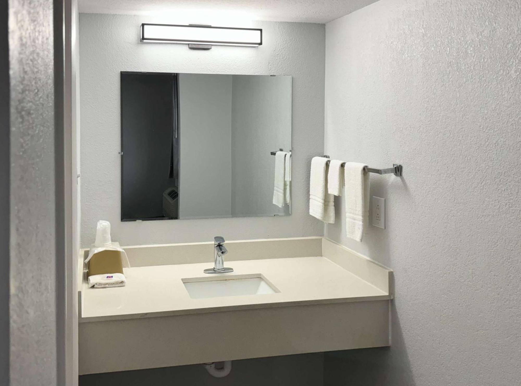 Motel 6 Huntsville Al University Dr. Kültér fotó